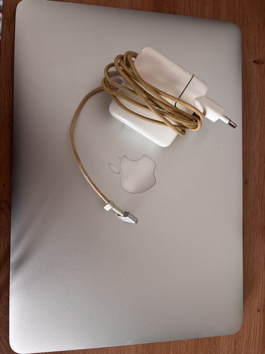 Apple Notebook: Apple MacBook Air - silber - 2015 – Usato da Frauenfeld venduto da myl_msh9 4