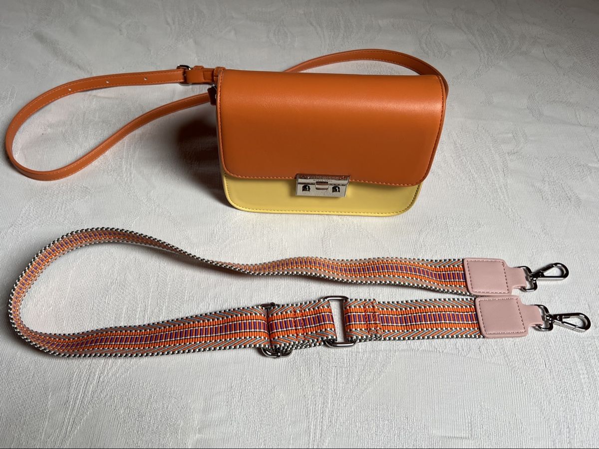 Borse da donna: Two-Tone Shoulder Bag with Extra Strap – Usato da Gempenach venduto da amdor