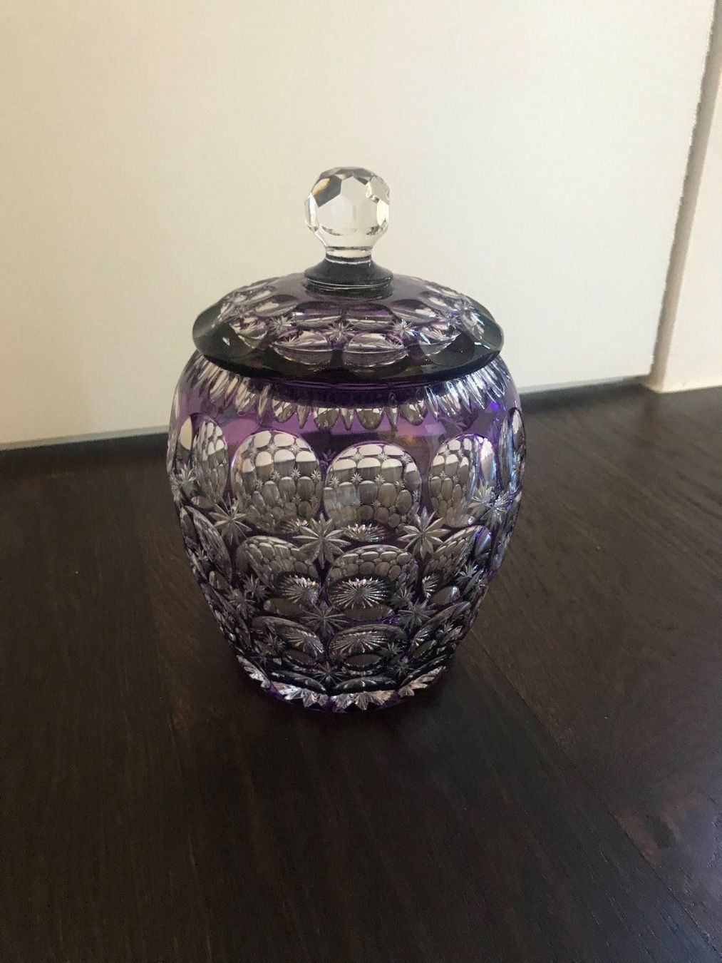 Caraffe: Wunderschöne "bombonnière", Krystall – Usato da Zürich venduto da Louis_xvi