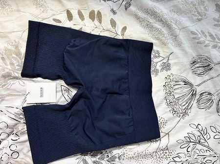 Short de sport femme Thrivin bleu foncé