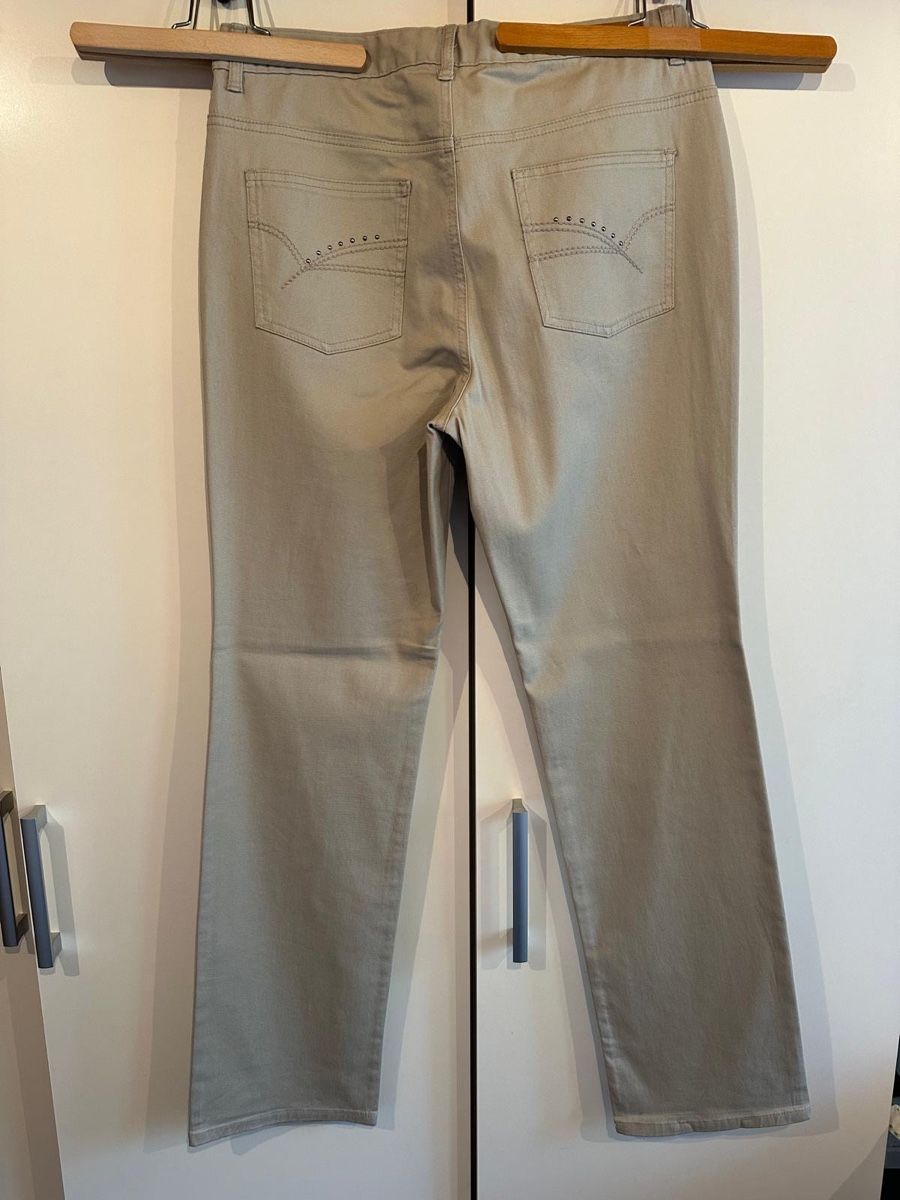 Pantaloni: Hose der Marke Isolde / 42 – Usato da Zürich venduto da elsoca 1