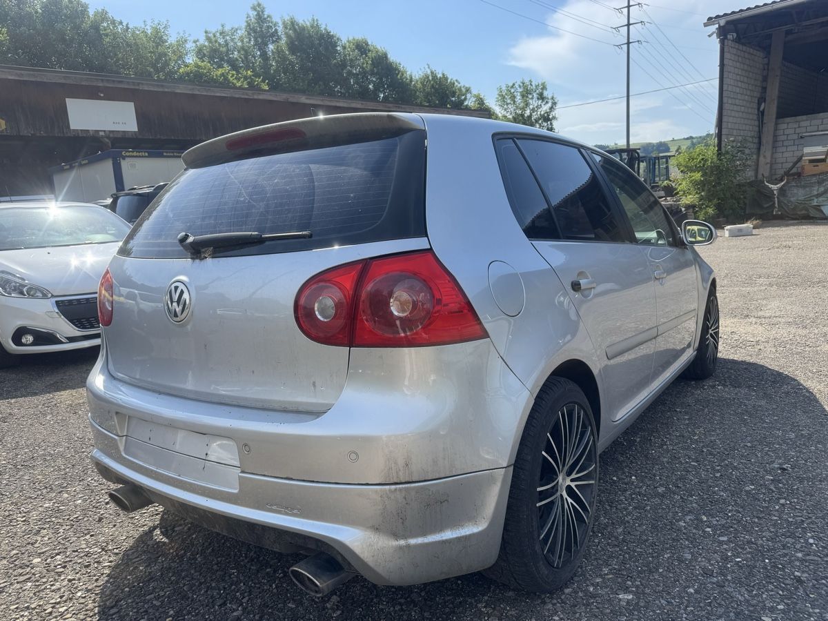 VW Autos: VW Golf V 2.0 TDI 140PS – D'occasion à Wila par aut_x7dr 4