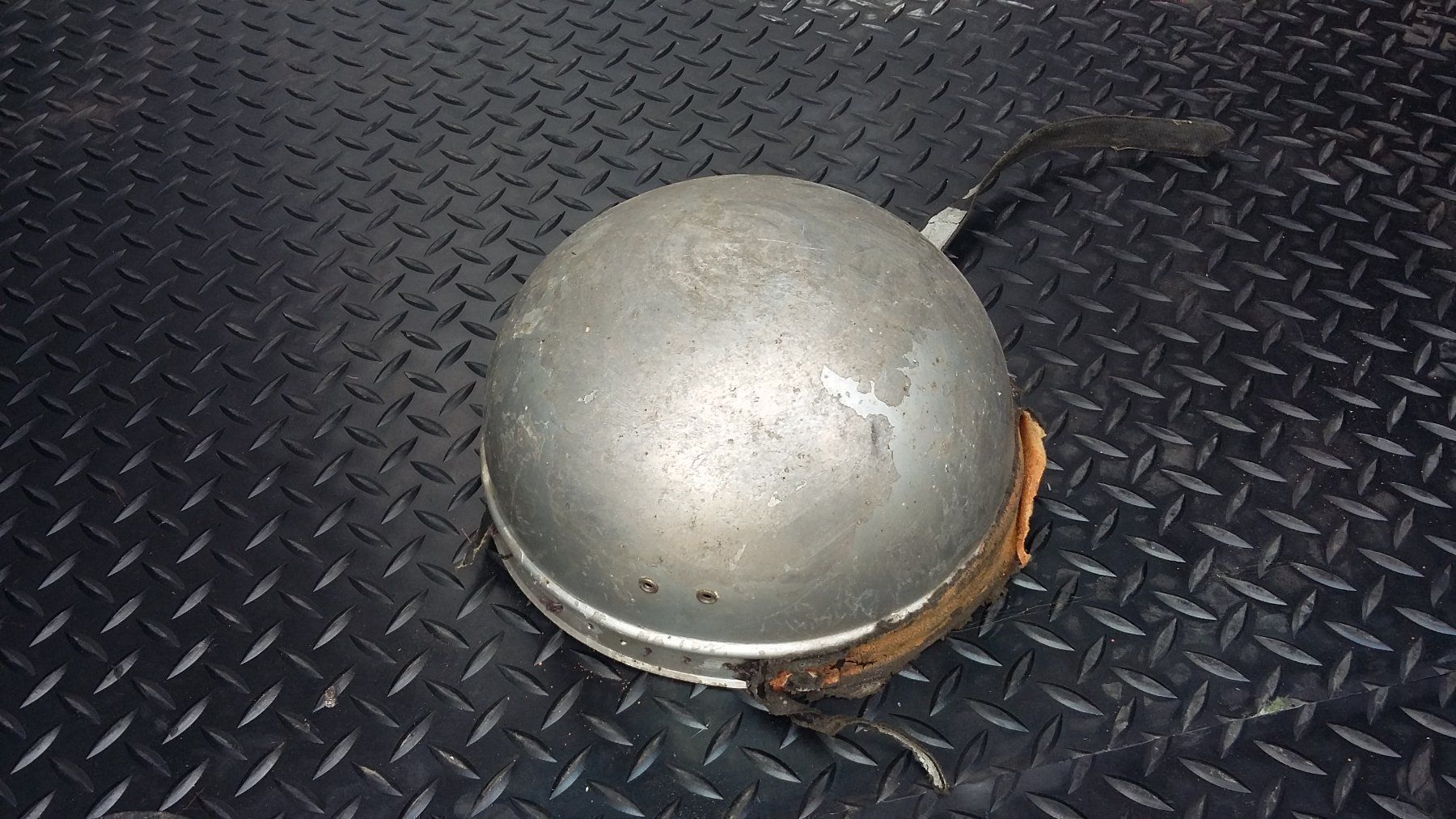 Abiti antichi: 2 x Oldtimer Motorradhelm Motorrad Helm – Usato da Dulliken venduto da Classiclerch4657 4