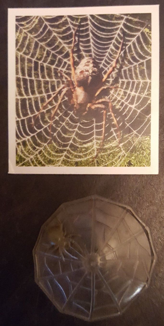 Statuette: Farmmania Nr. 1 Spinne auf Spinnennetz – Nuovo (secondo la descrizione) da Melchnau venduto da Fishel