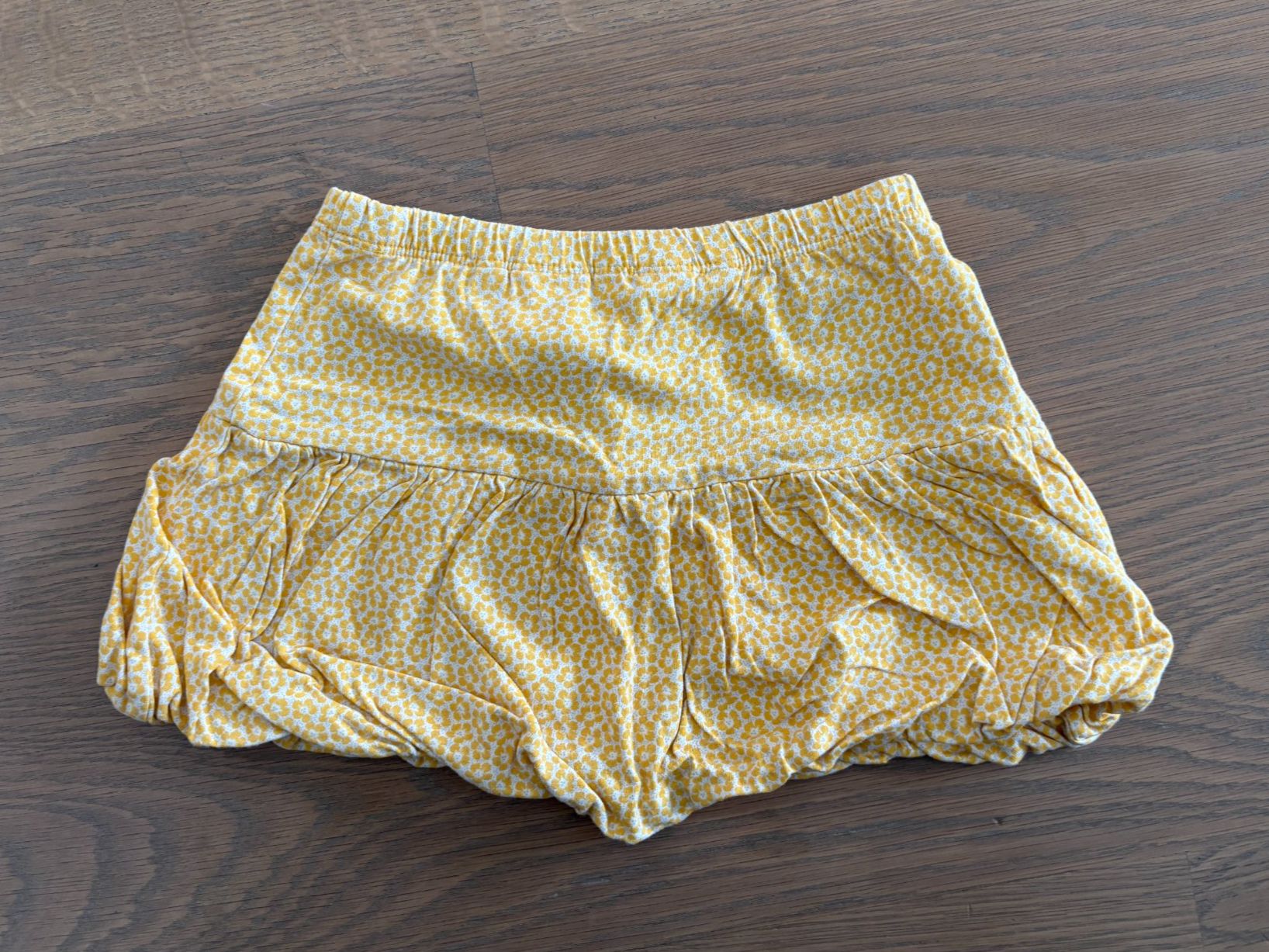 H&M Vestiti & Gonne: Mädchen Rock, gelb, Grösse 110 – Usato da Rüschlikon venduto da user999
