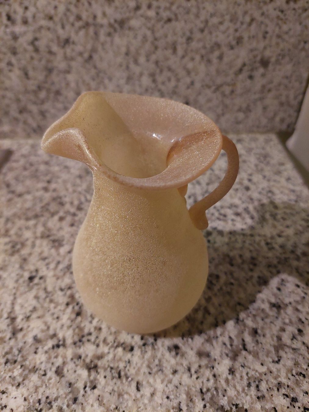 Vasi & Recipienti: Kleine Glasvase beige – Usato da St. Gallen venduto da Jawals 4