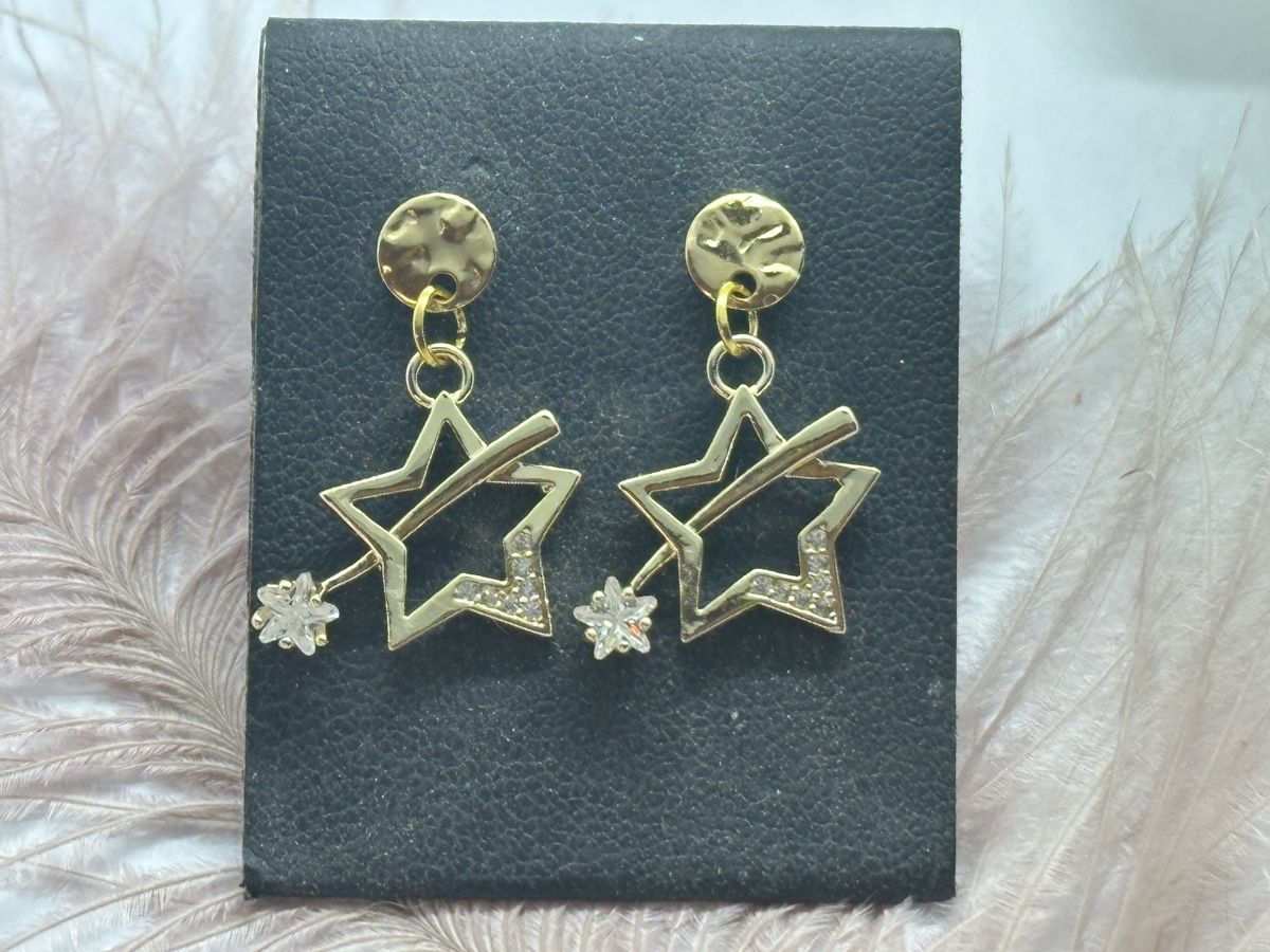 Orecchini pendenti & Orecchini a lobo: Edelstahl Ohrringe – Nuovo e nell'imballaggio originale da Niederglatt ZH venduto da Silberschmuck-design 1