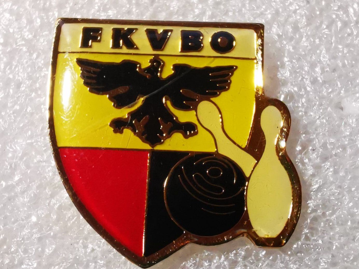 Placchette & Badge: Ansteckpin 11: FKVBG – Usato da Oppligen venduto da Pin-Fall-Shop