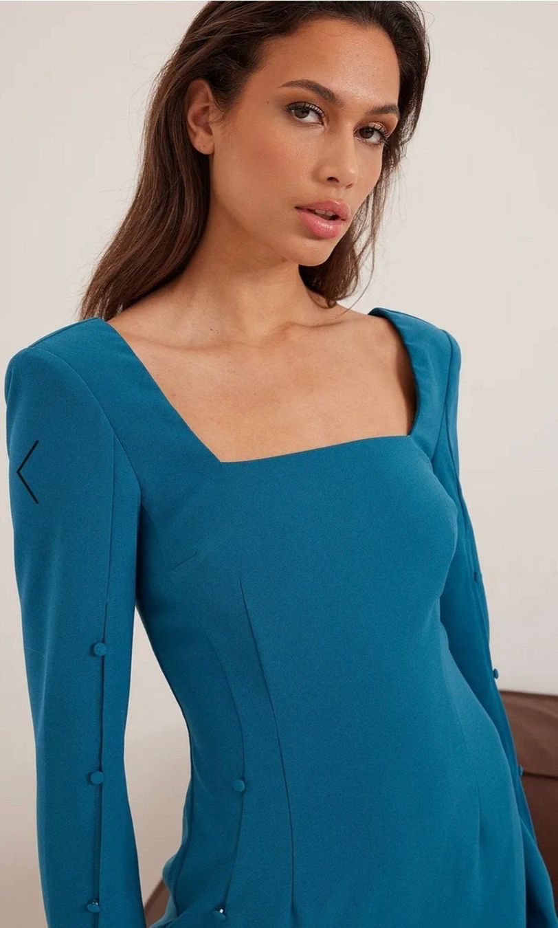 Vestiti: Elegantes Kleid mit eckigem Ausschnitt – Usato da Adliswil venduto da ssc_z8q6 4