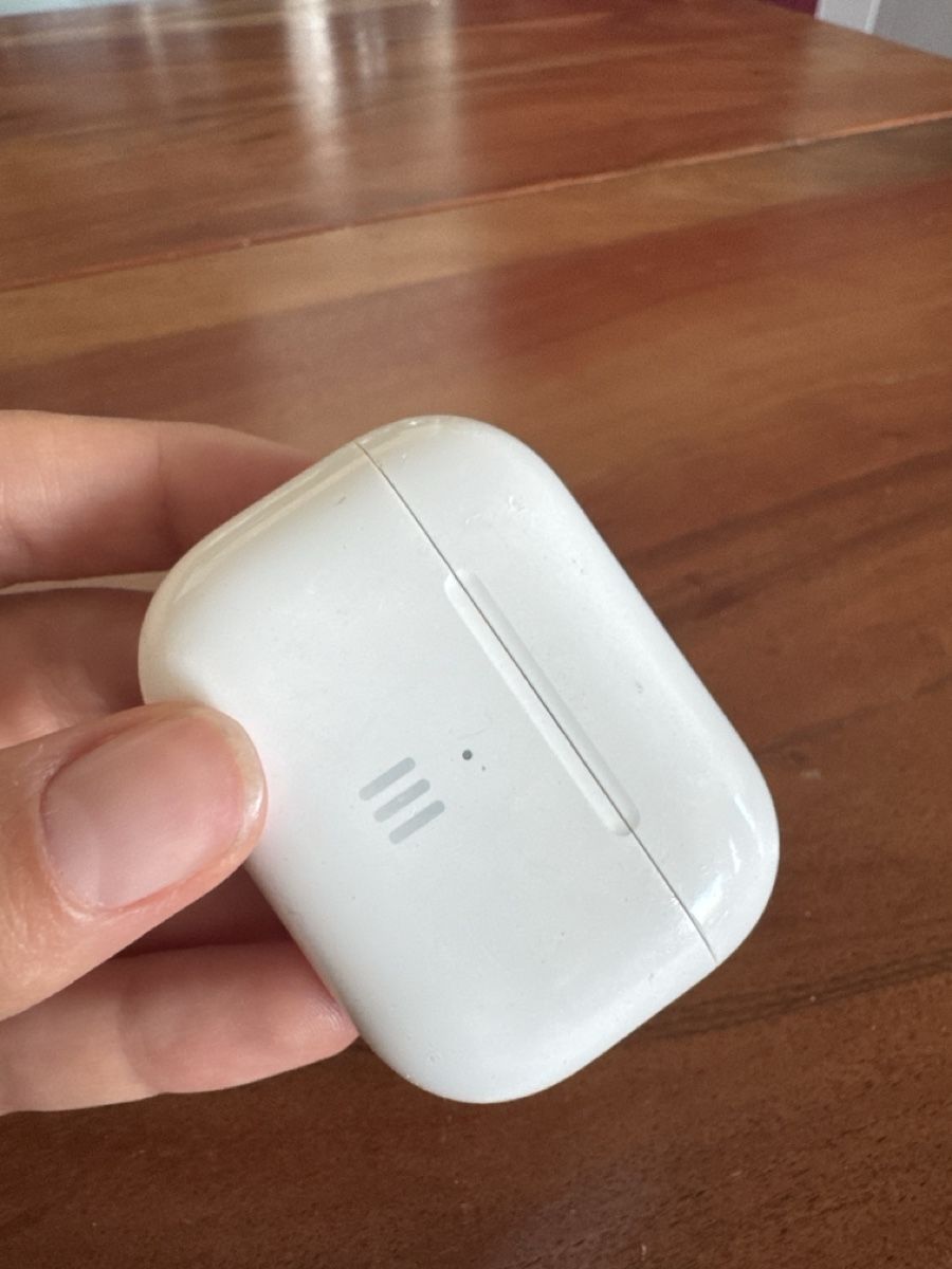 Apple Kopfhörer: Apple EarPods Pro 1 charging case (lighting cable) – Gebraucht aus Zürich von ivn_pr75 1
