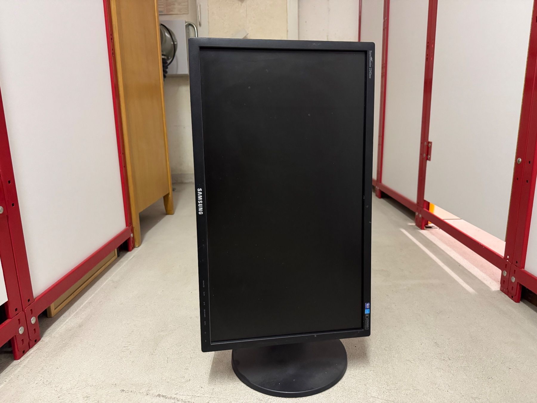 Samsung Ecrans: Monitor Samsung SyncMaster 2343sw – D'occasion à Ascona par yul_7z9w 1
