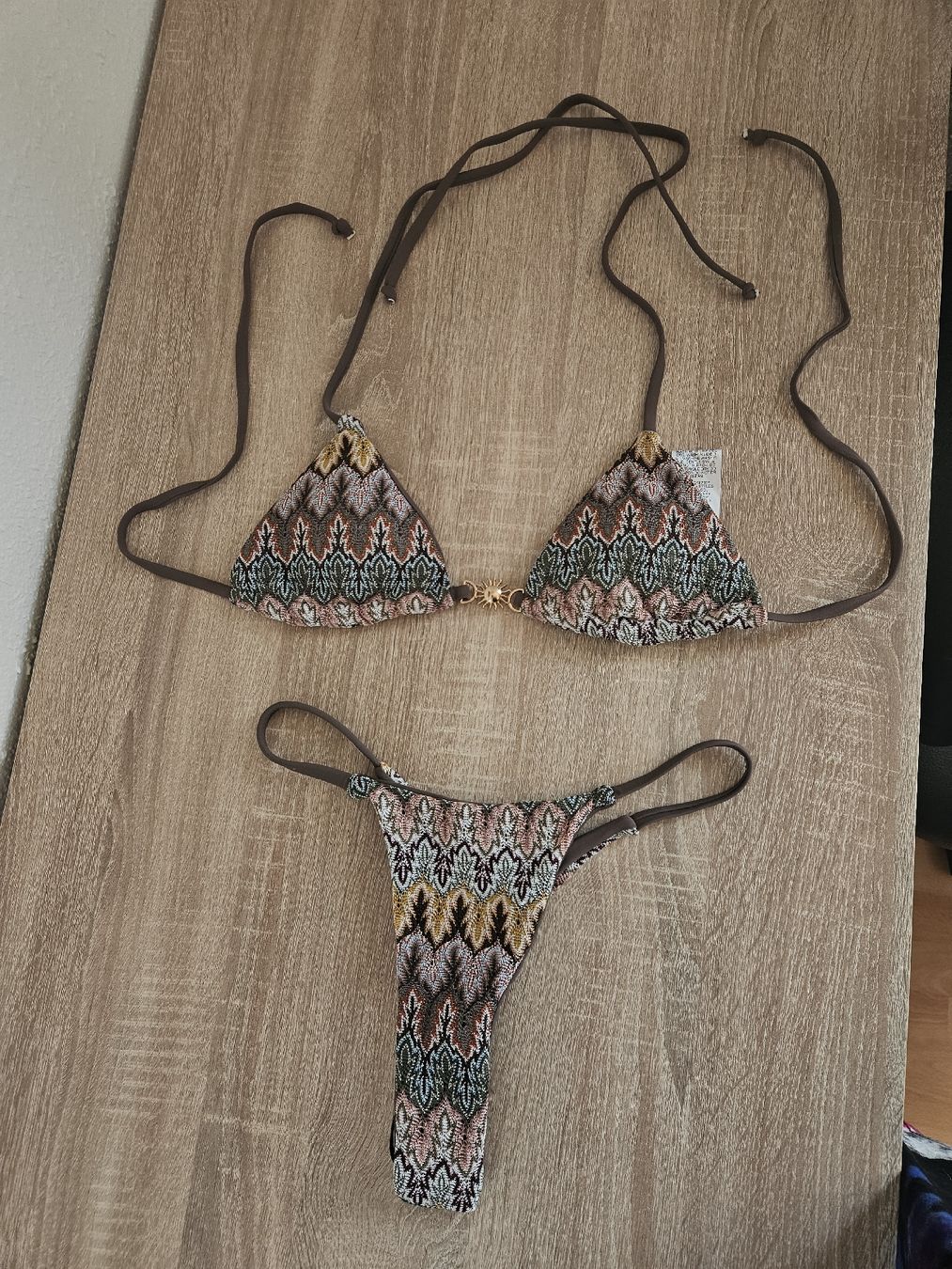 Shein Costumi da bagno & Bikini: Bikini von Shein Braun mit Muster – Nuovo (secondo la descrizione) da Ebikon venduto da SecondChance_byM