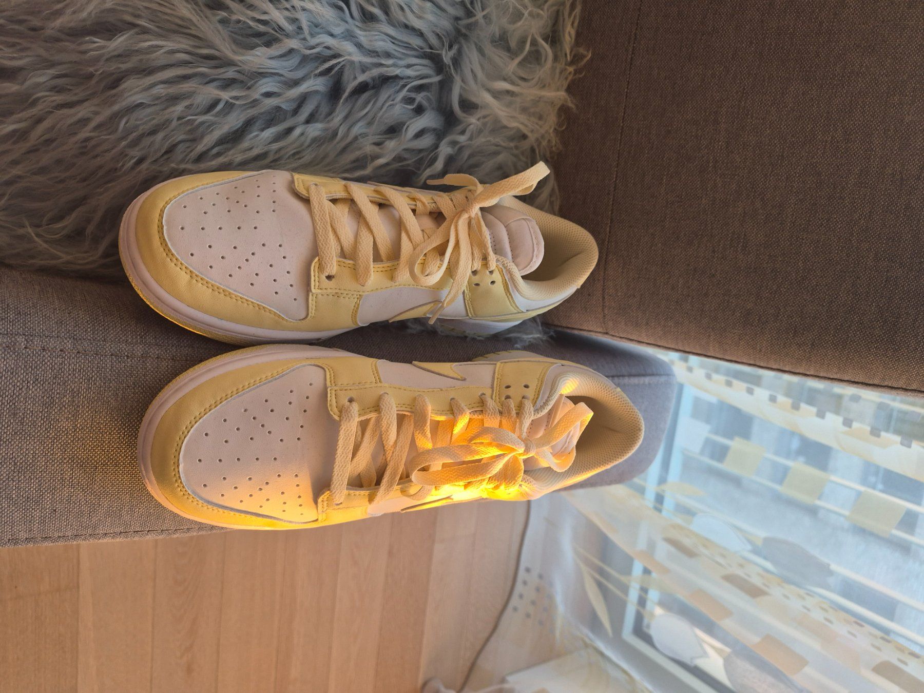 Nike Scarpe da uomo: Original Nike Dunk Low Pale Vanilla Gr. 42.5 – Nuovo e nell'imballaggio originale da Zürich venduto da osa_8phv
