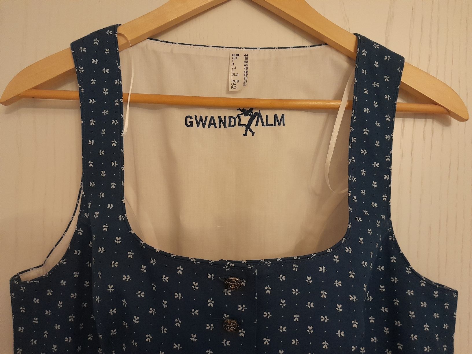 Kleider: Dirndl blau Grösse 44 neuwertig – Neu (gemäss Beschreibung) aus Eglisau von Susanne2209 3