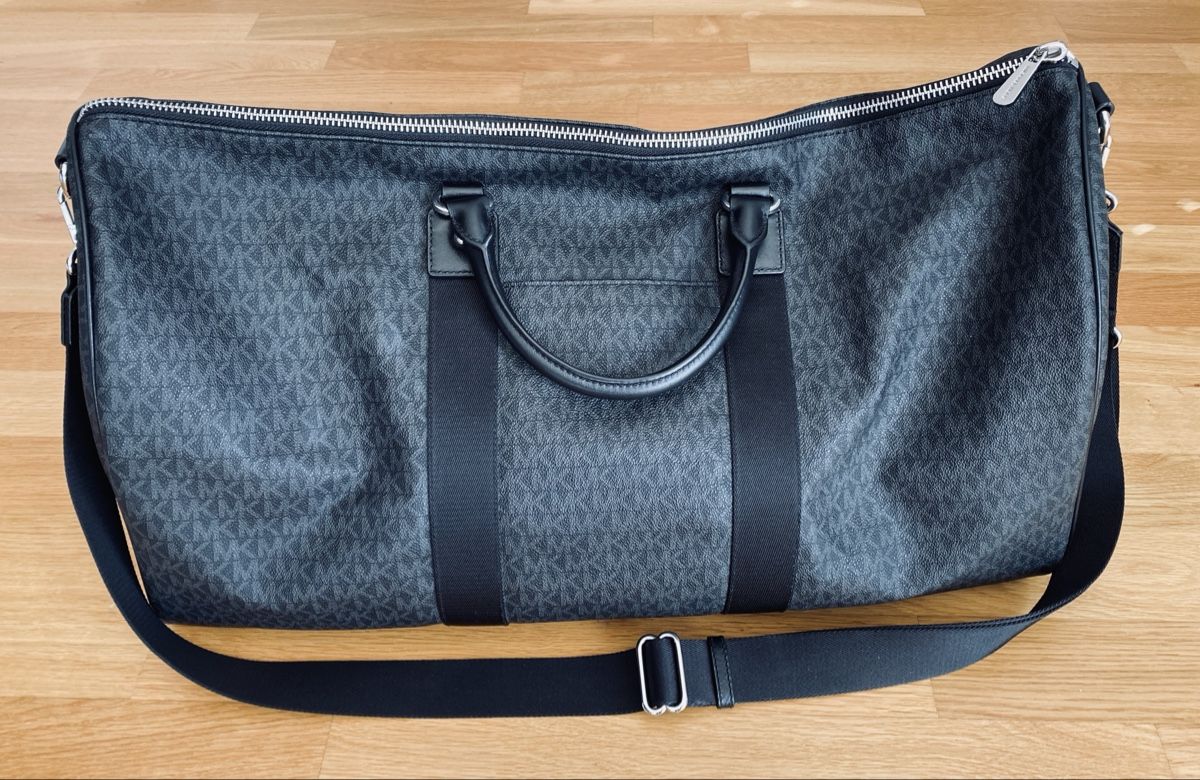 Michael Kors Borse: Michael Kors Tasche & Rucksack – Usato da Niedergösgen venduto da Lifestyle-85 1