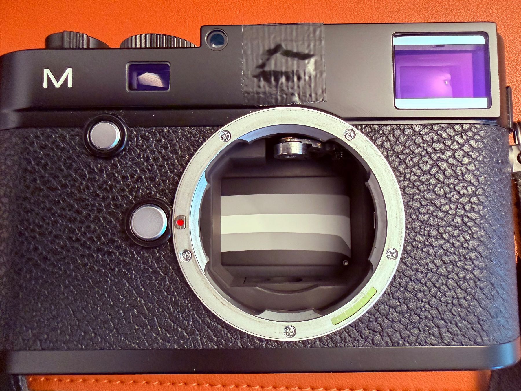 Leica Fotocamera: Leica M240 100 anniversary edition with EVF2 – Usato da Neuchatel venduto da Pancrazi 5
