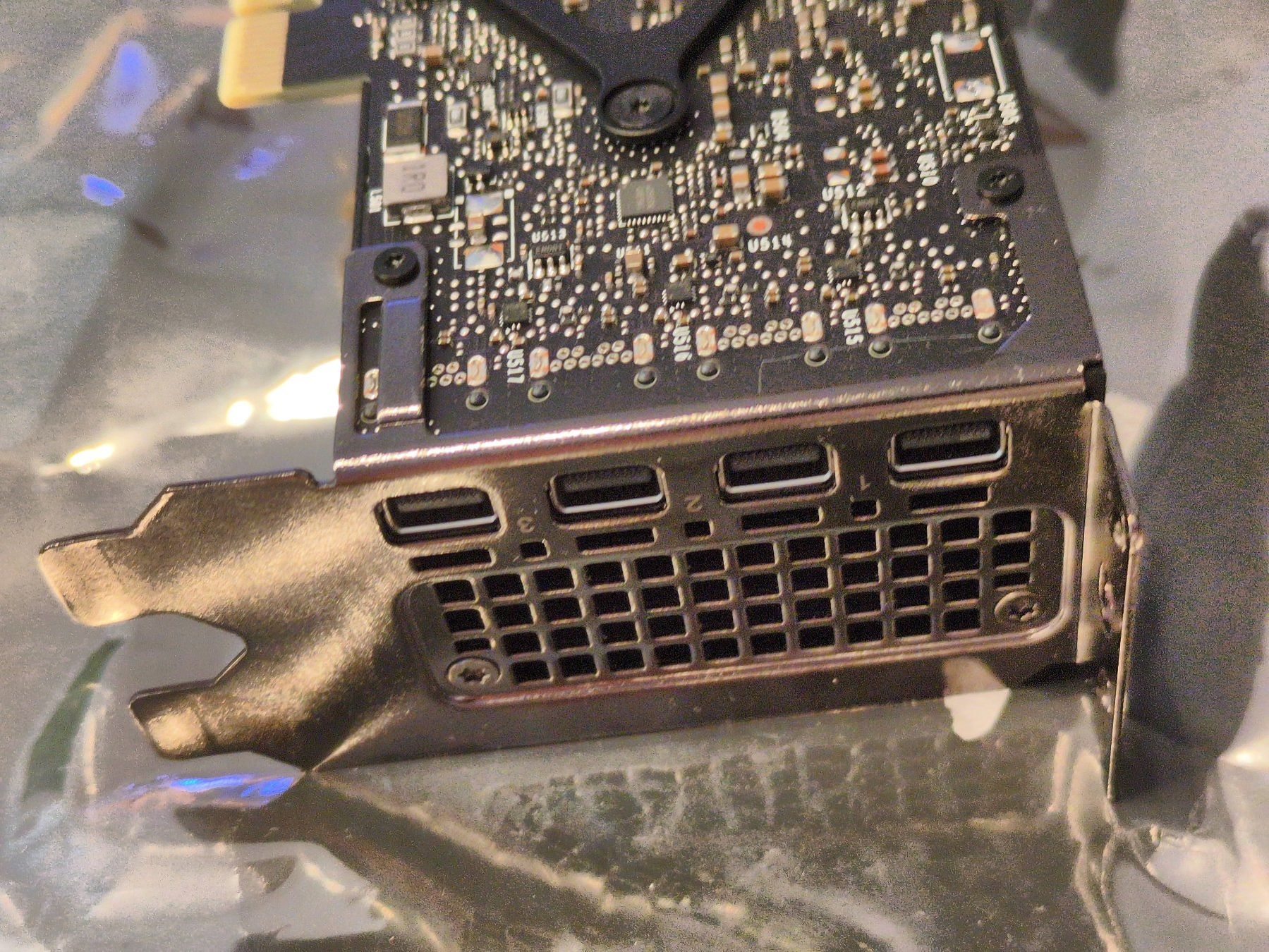Nvidia Grafikkarten: PNY Nvidia RTX A2000 12GB: klein, schwarz, schnell und leise – Gebraucht aus Basel von Shoji02 3