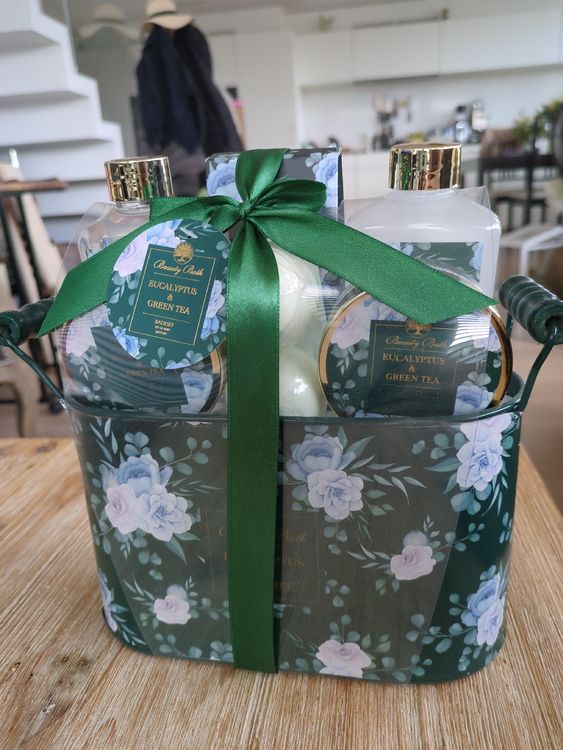 Eucalyptus and Green Tea Bath Set Kaufen auf Ricardo