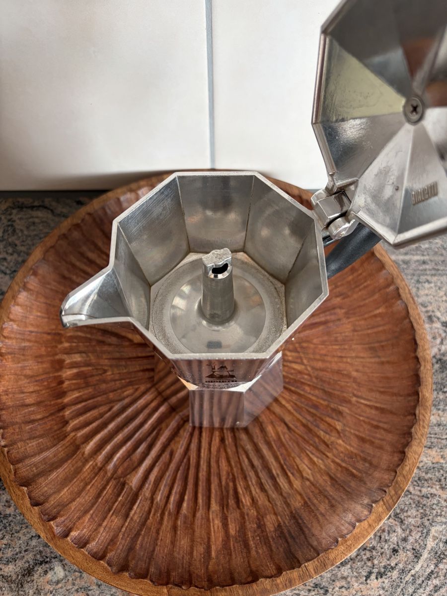 Bialetti Macchine per caffè & Macchine per espresso: Bialetti Moka Express - Gr. 4 Ts. / 190ml – Usato da Ennetbürgen venduto da ivovf 3