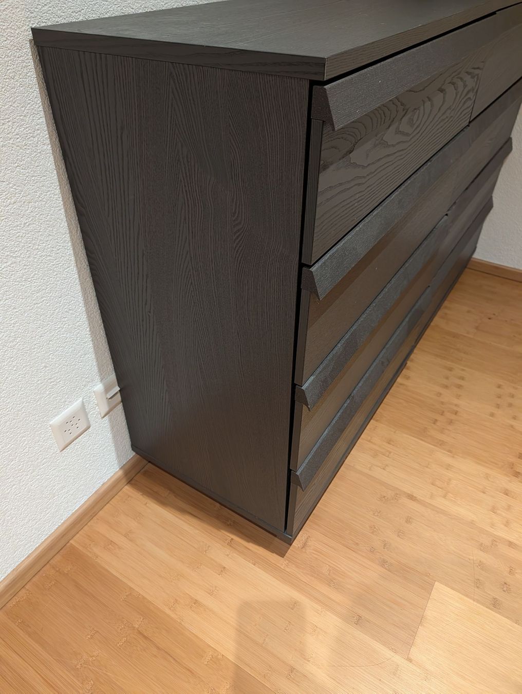 Ikea Cassettiere: Ikea Malm Kommode mit Schubladen – Usato da Kestenholz venduto da Rschulze 1