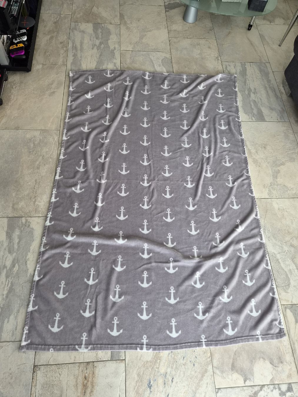 Coperte: Kuschelige Fleecedecke mit Anker-Muster, 140x190 cm – Usato da Niederrohrdorf venduto da Miripfiri