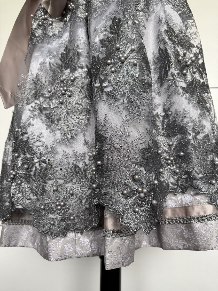 Krüger Vestiti: Wunderschönes Krüger Dirndl in Gr. 38 / neu! – Nuovo e nell'imballaggio originale da Olten venduto da ale_nb2x 9