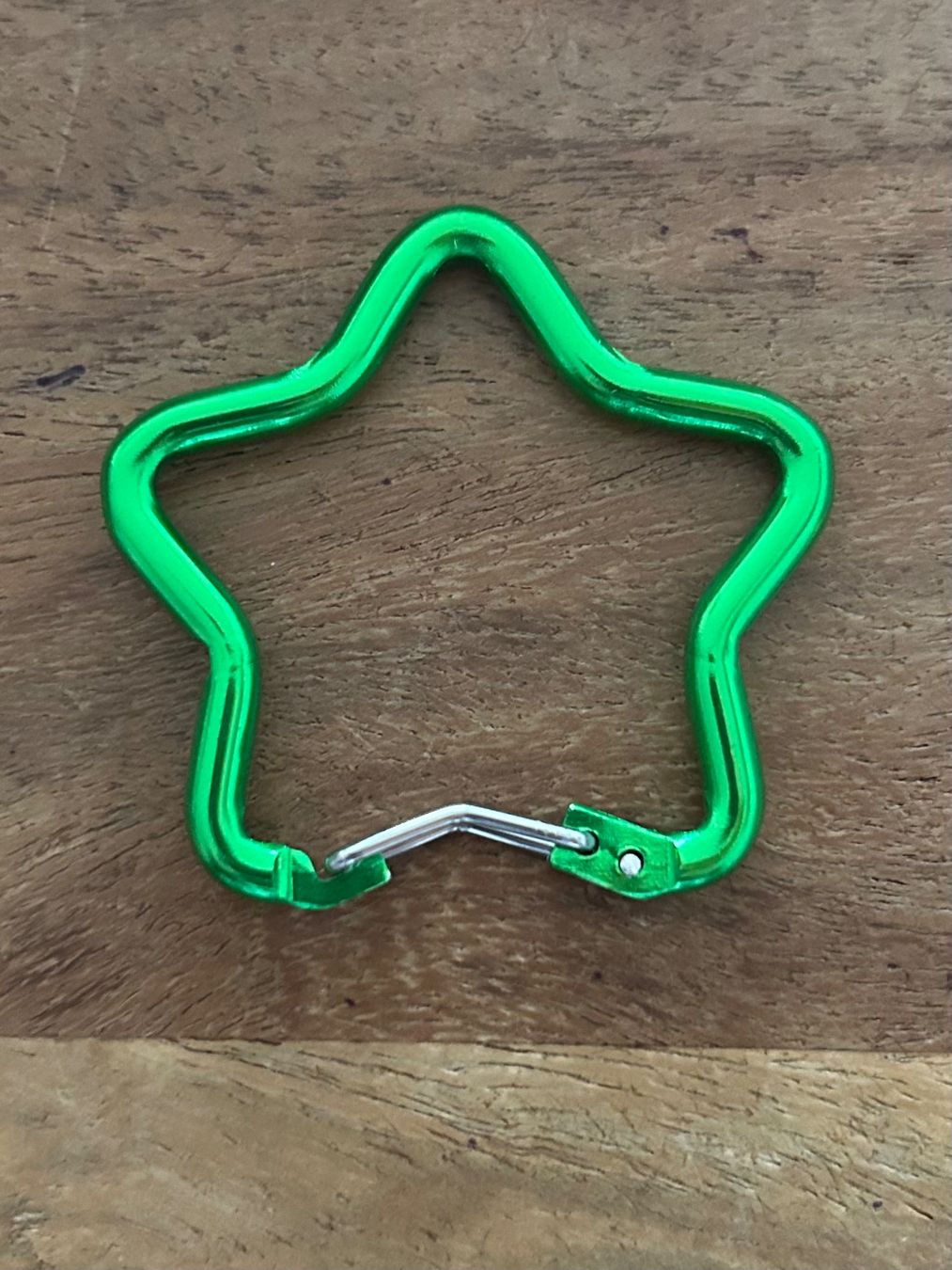 Attrezzatura da arrampicata: Kleiner Karabiner in Sternform NEU – Nuovo e nell'imballaggio originale da Geneve venduto da vane267