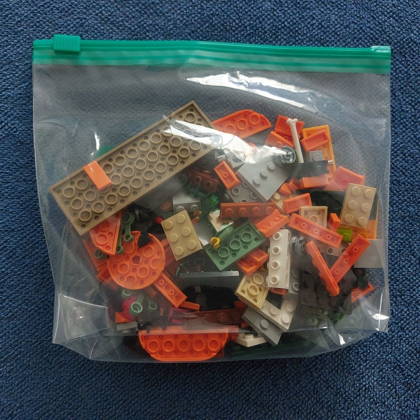 Lego Kit di costruzioni: LEGO 40822 – Usato da Uetikon am See venduto da Peter_von_Lanthen 2