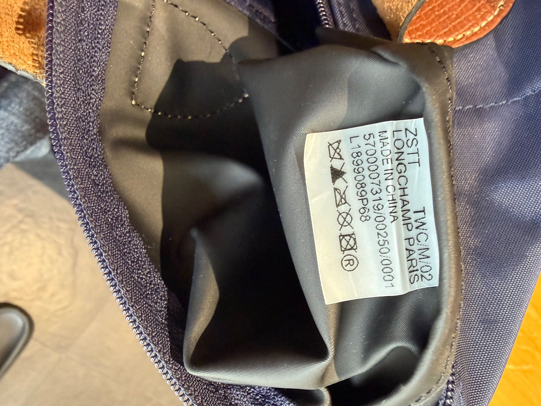 Longchamp Taschen für Damen: Original Longchamp Le Pliage L Long Handle – Gebraucht aus Vionnaz von b_f_d_r_g 8