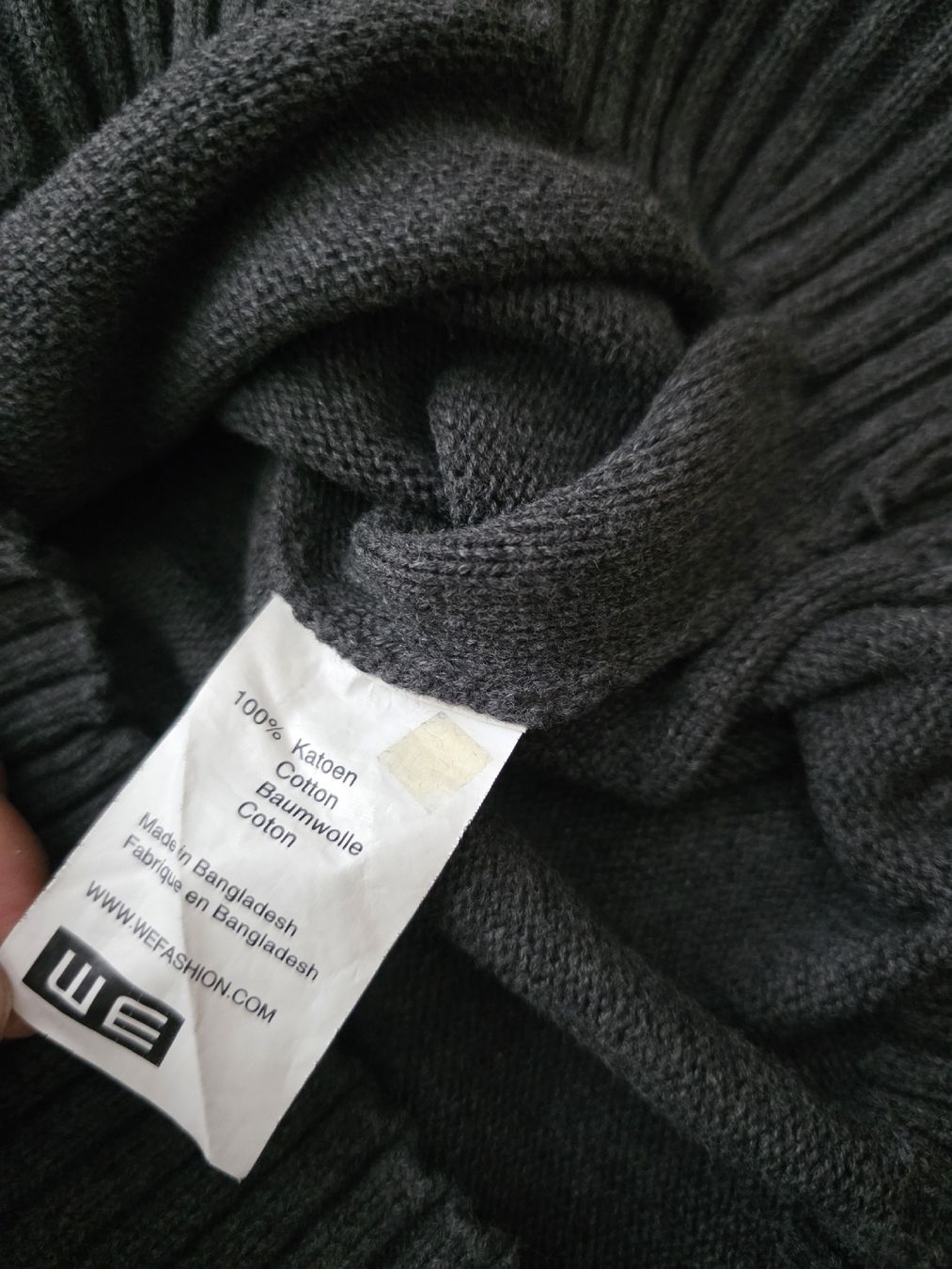 We Maglioni & Felpe: WE Pullover, Anthrazit, Grösse S, Top Zustand für den Winter – Usato da Dättwil AG venduto da Njo_x88j 2