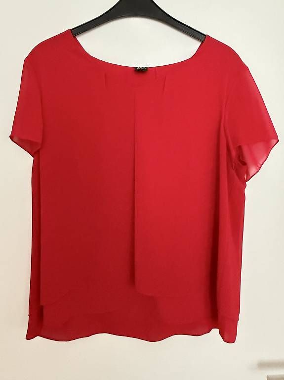 Lots de vêtements: 20 Kurzarmblusen / T-Shirts – D'occasion à Wil SG par ell_zj57 3