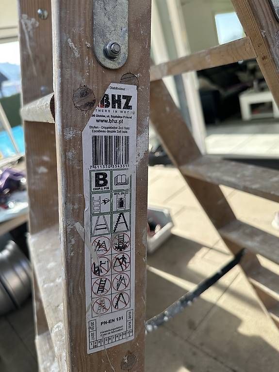 Leitern: Doppelleiter aus Holz 2x6 Stufen – Gebraucht aus Speicherschwendi von Supersport 4