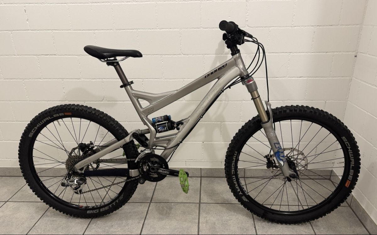 Specialized Velos: Specialized Enduro Expert gebrauchter Zustand – Gebraucht aus Boppelsen von klingel512