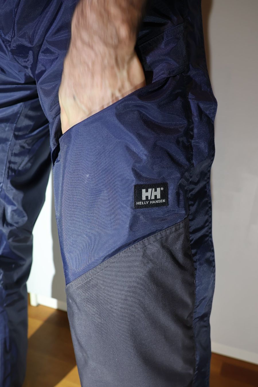 Helly Hansen Pantaloni: Helly Hansen Winter Regenhose Neu – Nuovo (secondo la descrizione) da Effretikon venduto da Freedom2025 3