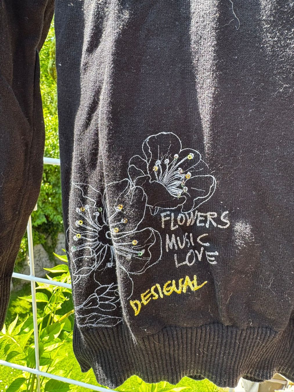 Desigual Maglioni & Felpe: Desigual Pullover, Gr. S – Usato da Egg b. Zürich venduto da Brocki_Insel_Egg 2