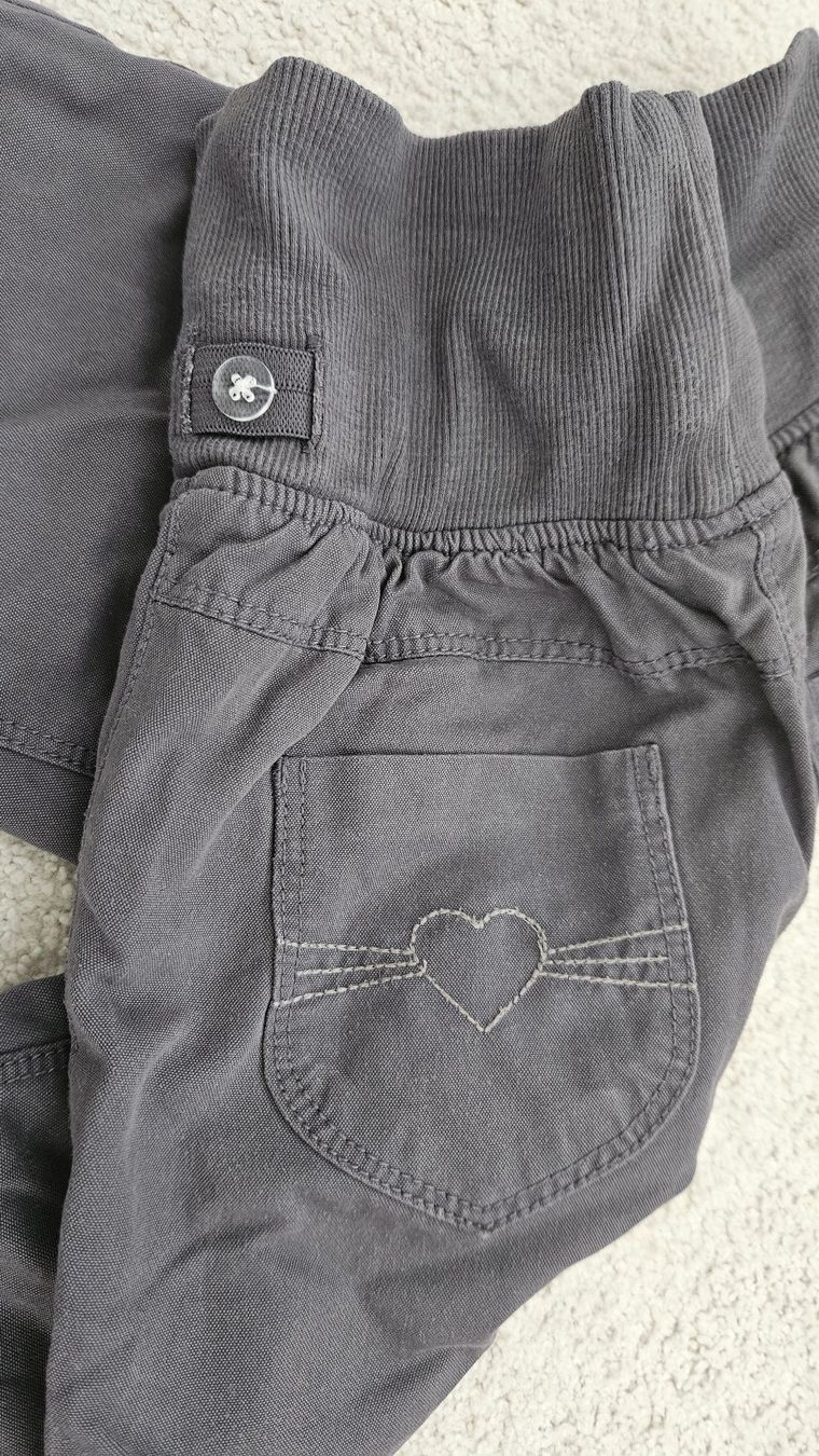 Vertbaudet Hosen: Gefütterte Winterhose Doppelpack Gr 126 – Gebraucht aus Gossau SG von dolores_x 1