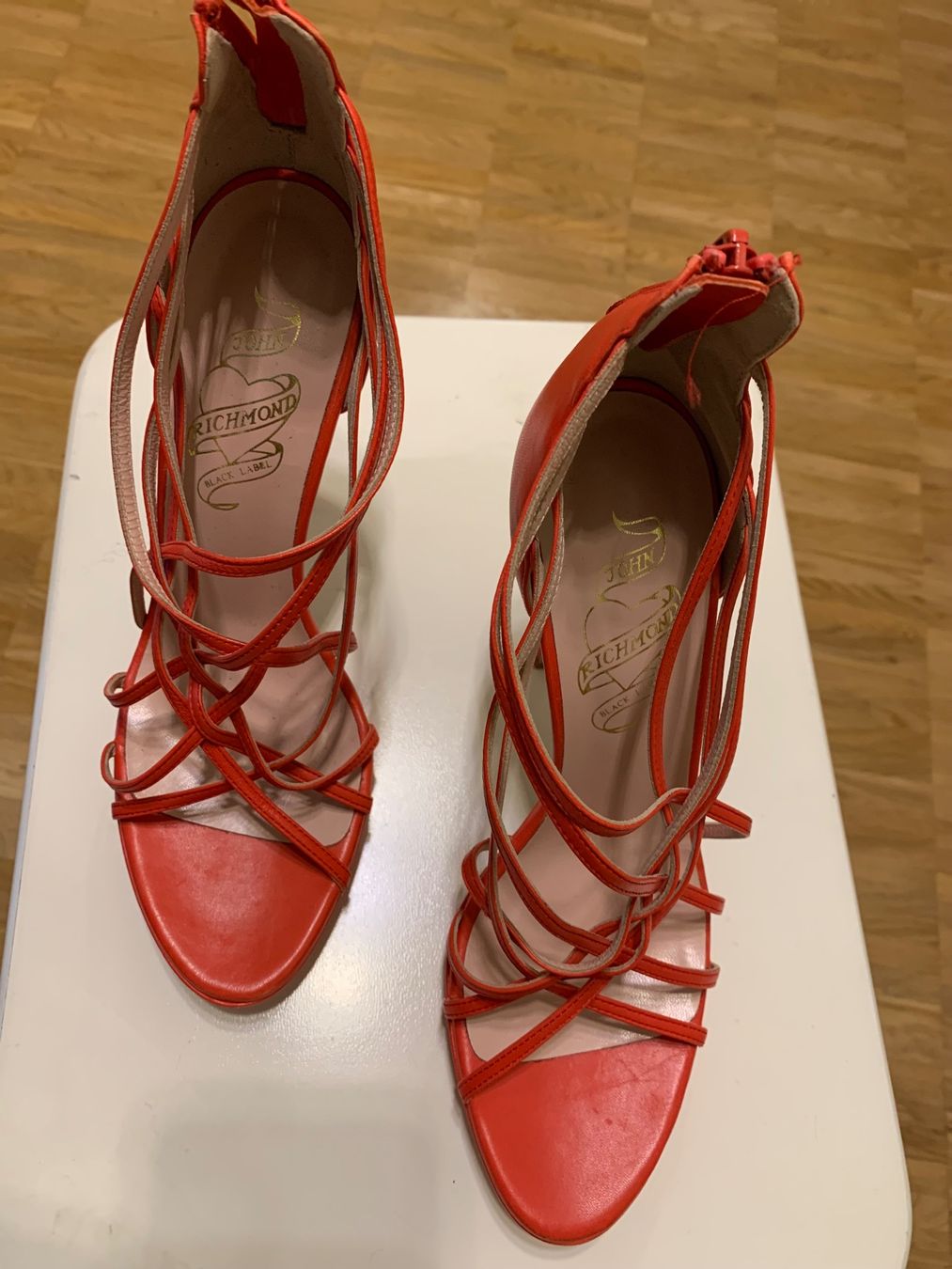 Scarpe da donna: Sandalen John Richmond Gr 40 – Usato da Zürich venduto da MSA1980 1