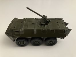 Solido Militärfahrzeug V.A.B. 6x6 No. 251