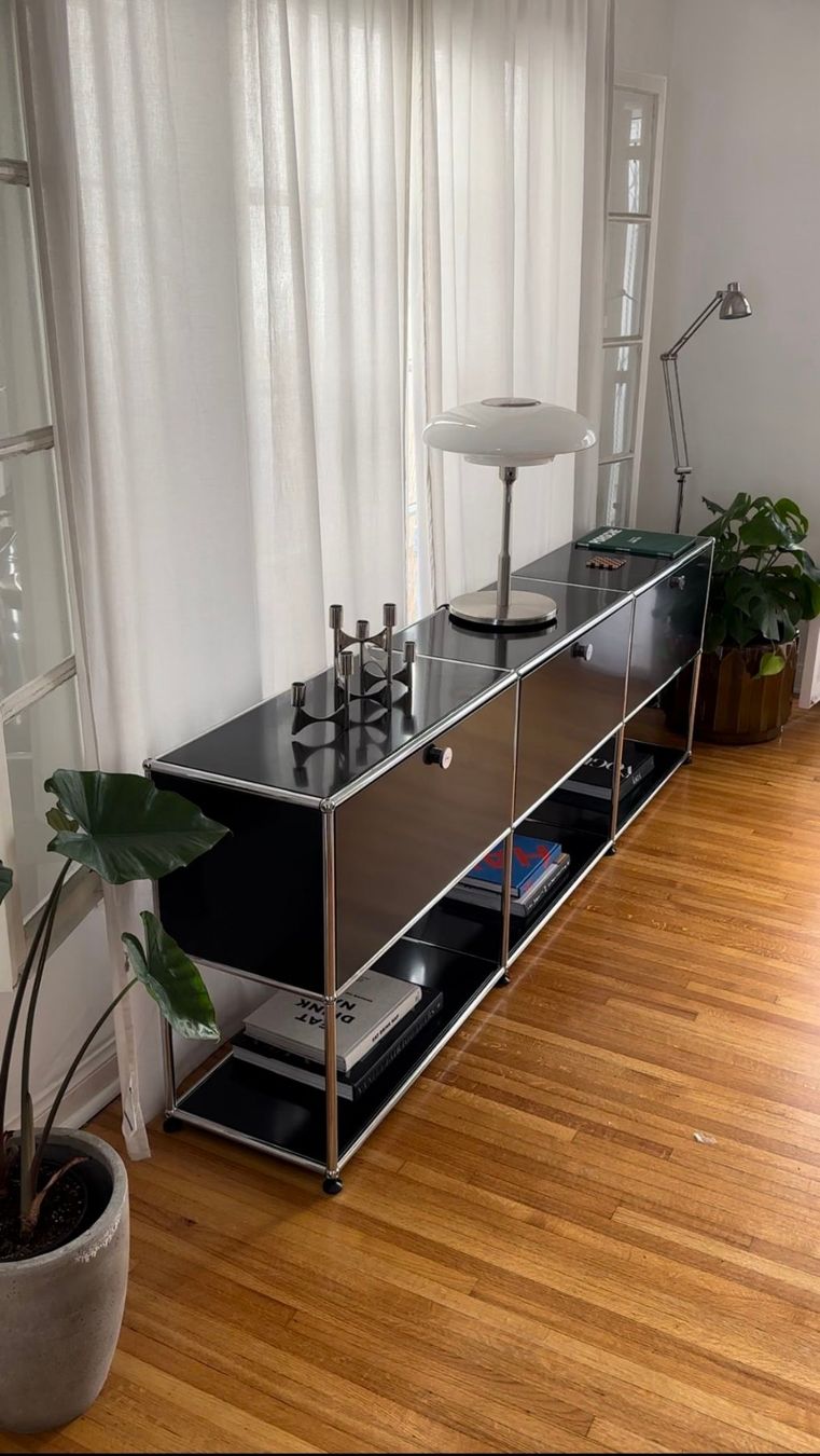 USM Cassettiere: USM Sideboard Schwarz – Usato da Zürich venduto da LUXUS2020
