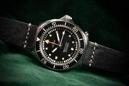 Lemania - Benthos I Professional 1000 Metres Automatic Diver