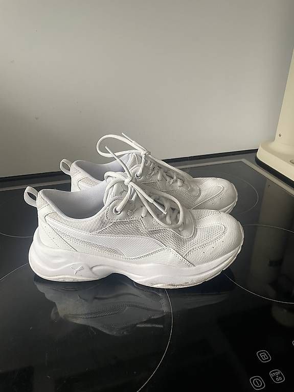 Damenschuhe: Damen Puma Schuhe Gr 38 – Neu und originalverpackt aus Bern von eva_gt56