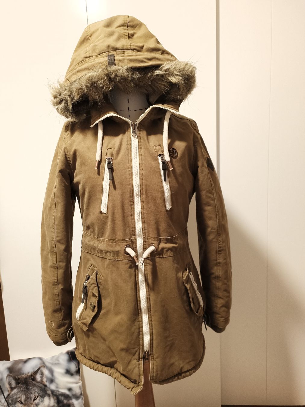 Giacche: Winterjacke Gr M – Usato da Bürglen TG venduto da Ivy93