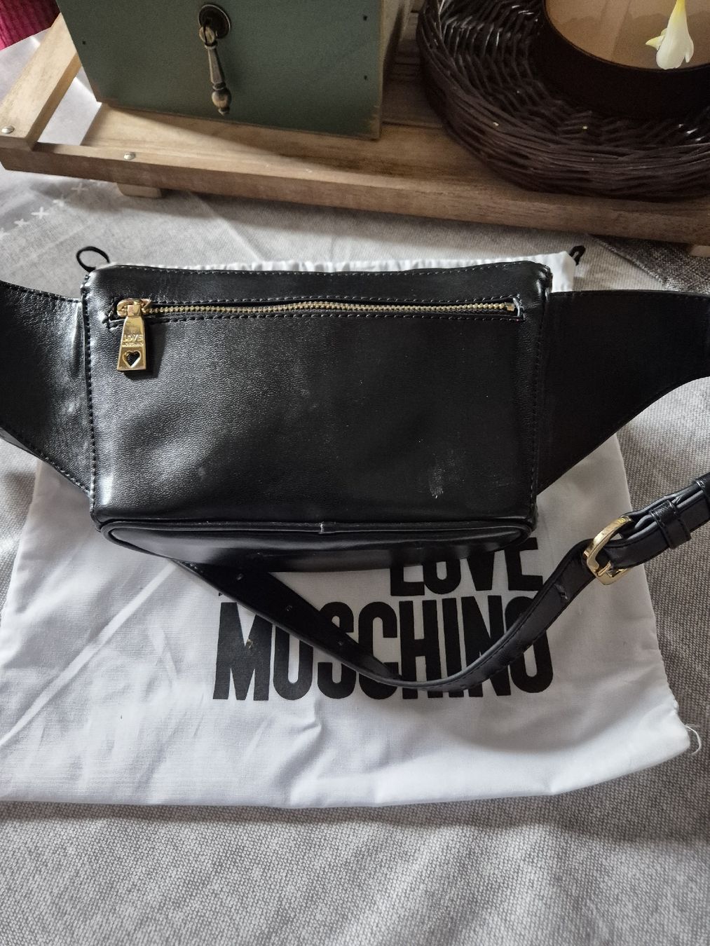 Moschino Borse da donna: Moschino Bauchtasche – Nuovo (secondo la descrizione) da Schaffhausen venduto da monikaD010203 1