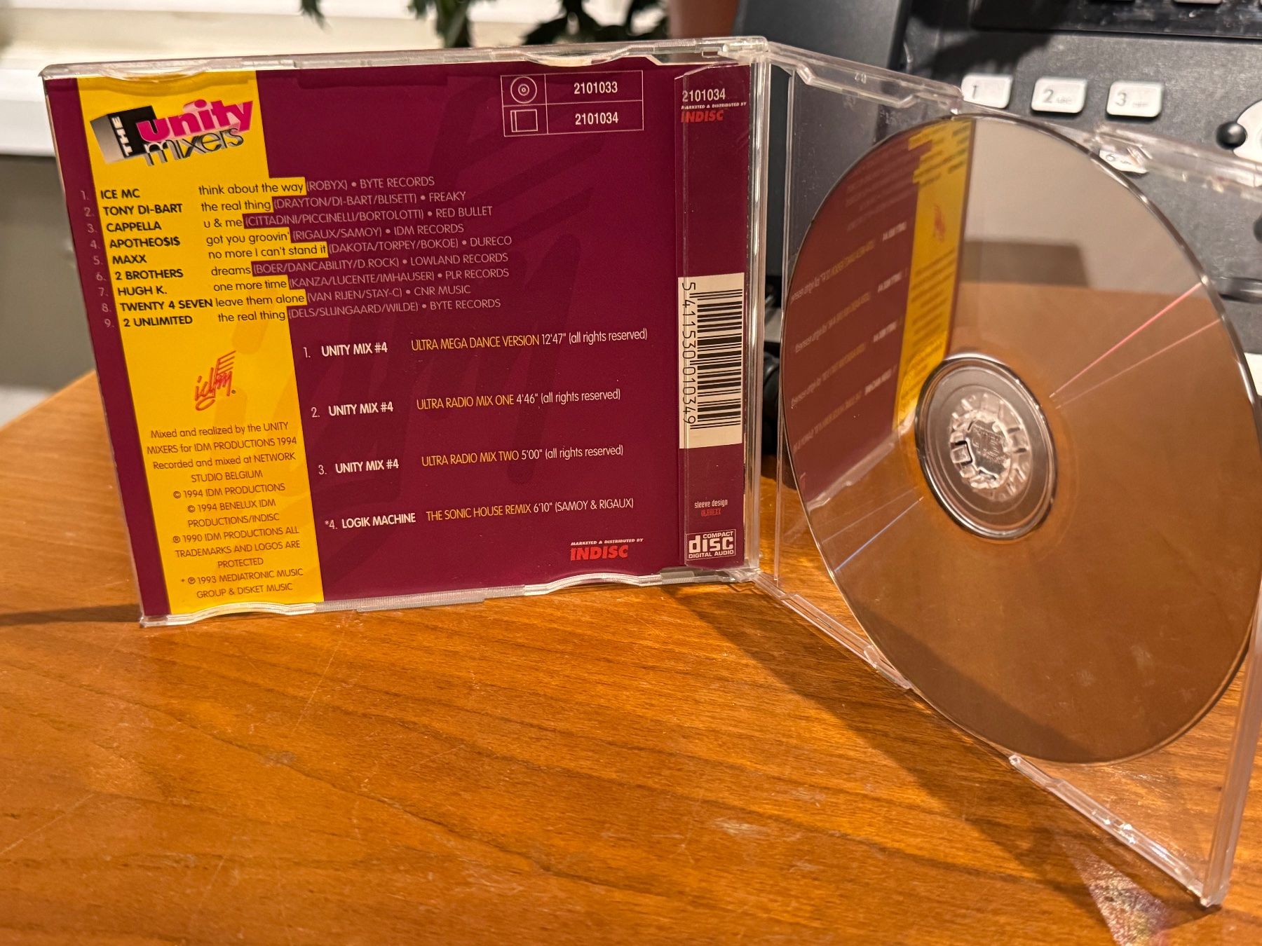 CD: The Unity Mixers - The Unity Mix 4 - HF41A – Nuovo (secondo la descrizione) da Küsnacht ZH venduto da swisssales.net 2