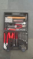     Werkzeugkoffer mit Handwerkzeug, gebraucht