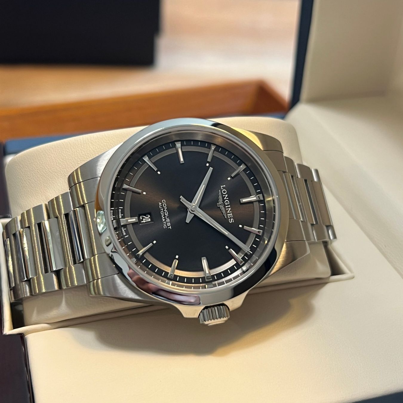 Longines Orologi: Longines Conquest Black Dial Full Set L3.830.4.52.6 – Usato da Carouge GE venduto da Watchaser 5