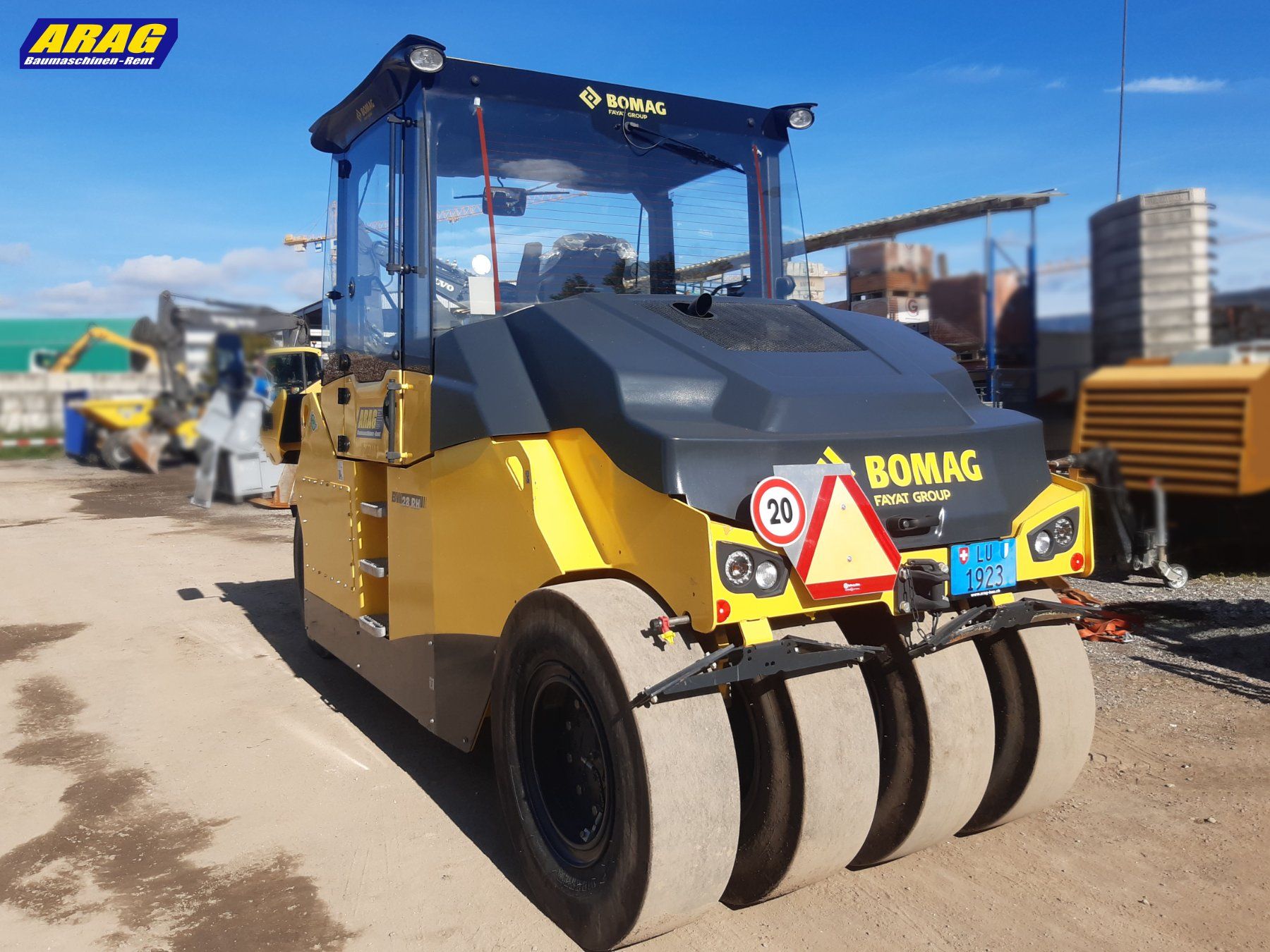 Bomag Tutte le macchine: Bomag BW28RH Gummiradwalze – Usato da Hasle LU venduto da Arag08 3