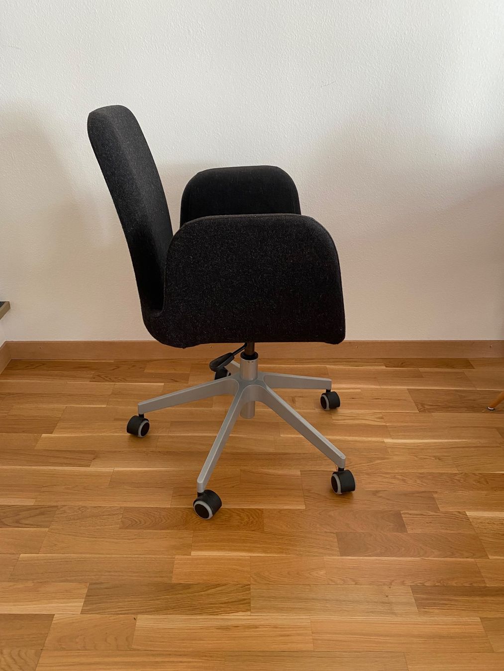 Ikea Sedie: Bürostuhl von IKEA – Usato da St. Gallen venduto da blo_yfy2 2