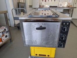 Helia Smoker