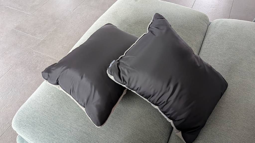 Cocoon Cuscini: Cocoon Travel Pillow S – Nuovo (secondo la descrizione) da Matten b. Interl venduto da ada_z6kw 1